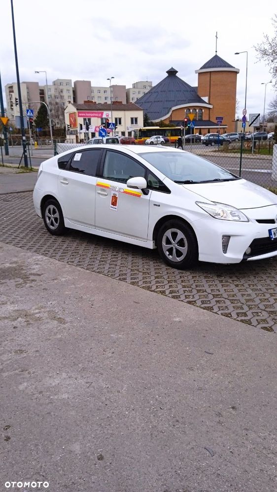 Toyota Prius 1.8 Hybrid Active - 3