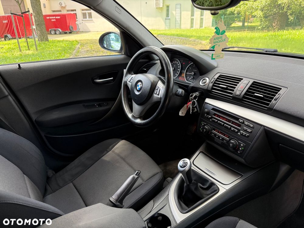 BMW Seria 1 - 8
