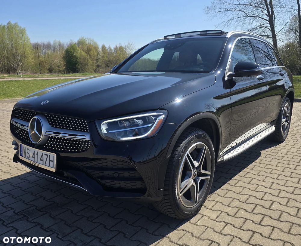 Mercedes-Benz GLC 300 4Matic 9G-TRONIC AMG Line Plus - 1