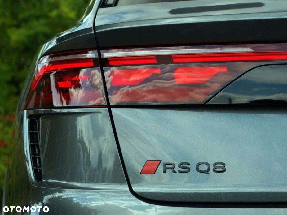 Audi RS Q8 - 18