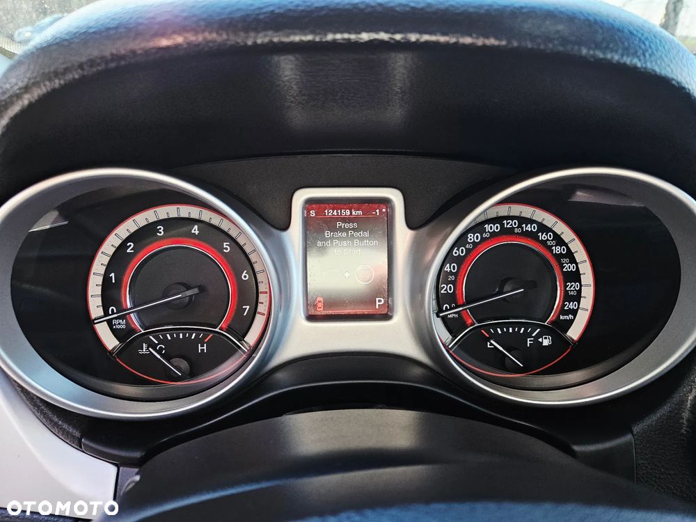 Dodge Journey 2.7 V6 R/T - 27