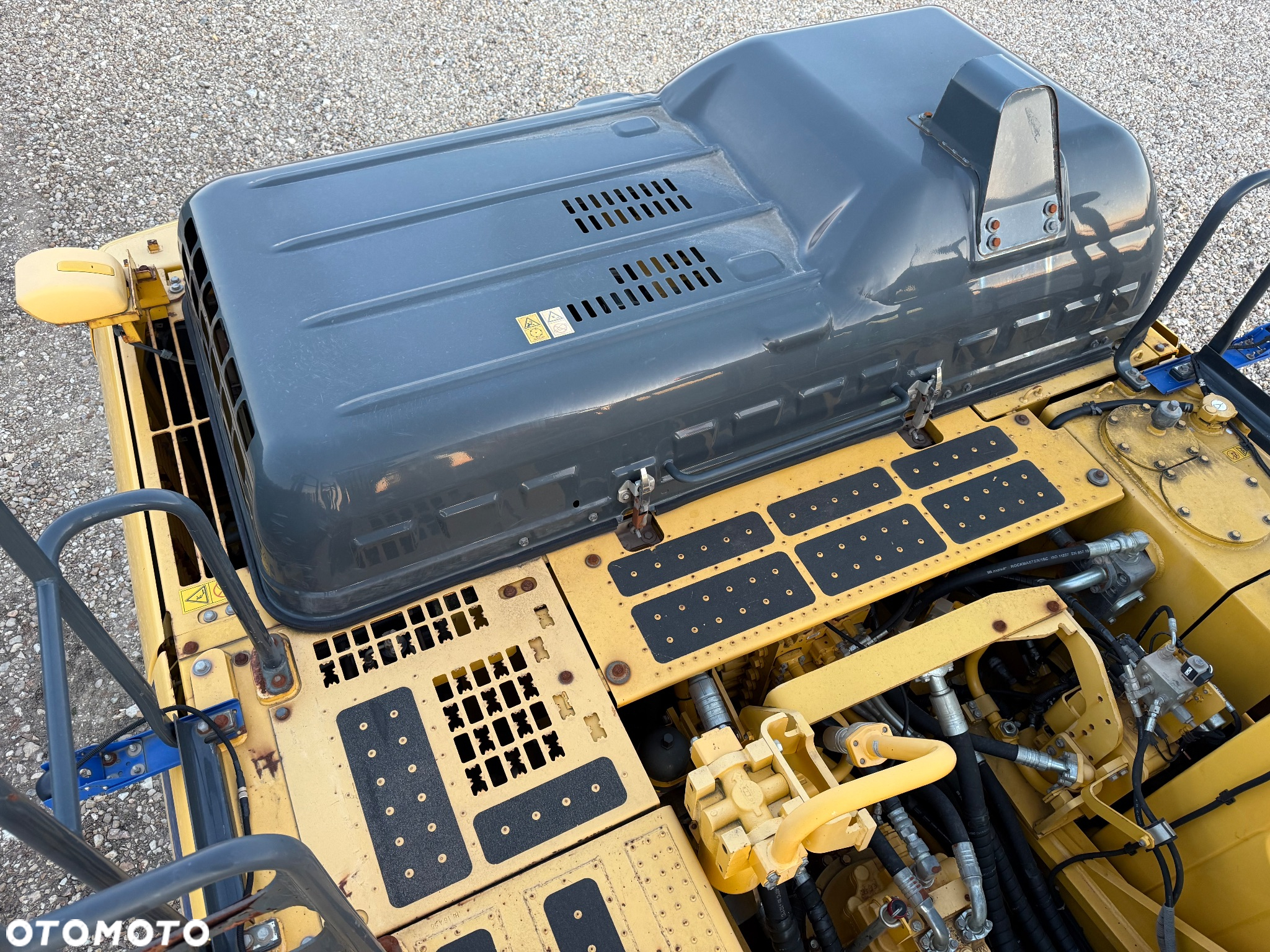 Komatsu PC 360 LC-11 - 16