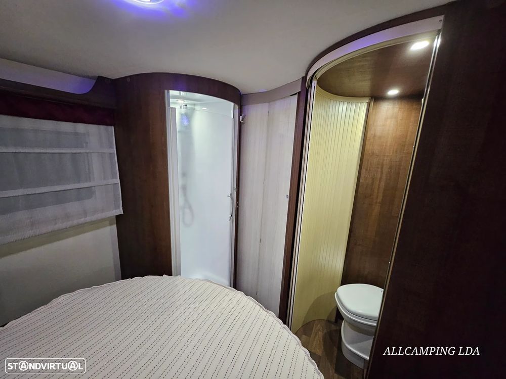 McLouis Yearling 74G SERIE LIMITÉE 5 LUGARES CAMA CENTRAL/BASCULANTE - 42