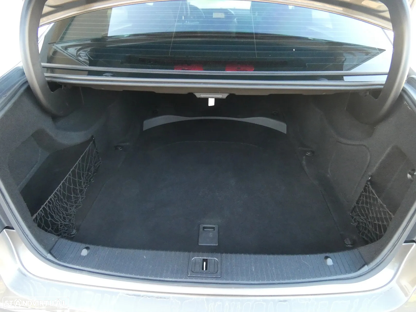Mercedes-Benz E 250 CDi Avantgarde BlueEfficiency Auto. - 9