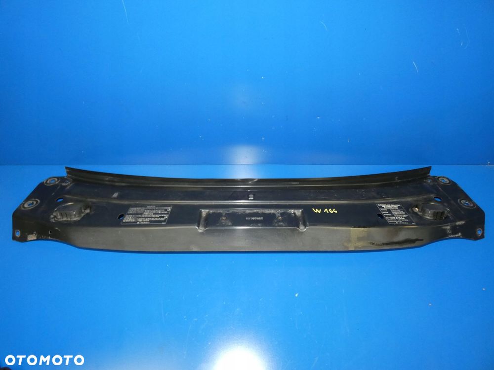 ML W164 PAS PRZEDNI WZMOCNIENIE PRZÓD GÓRNE - 1