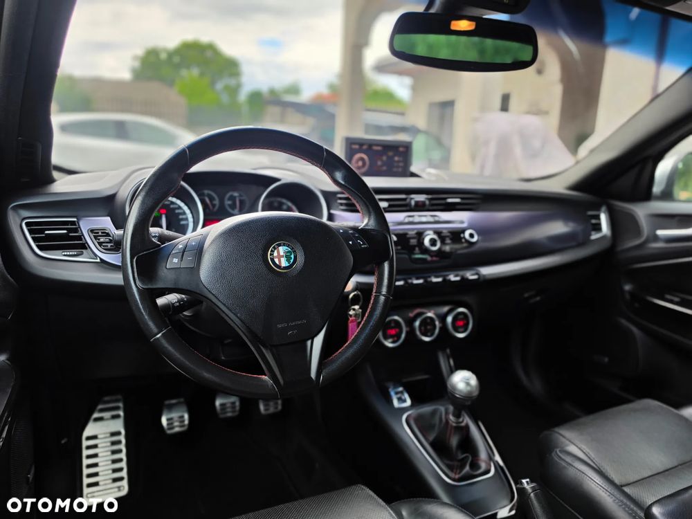 Alfa Romeo Giulietta - 36
