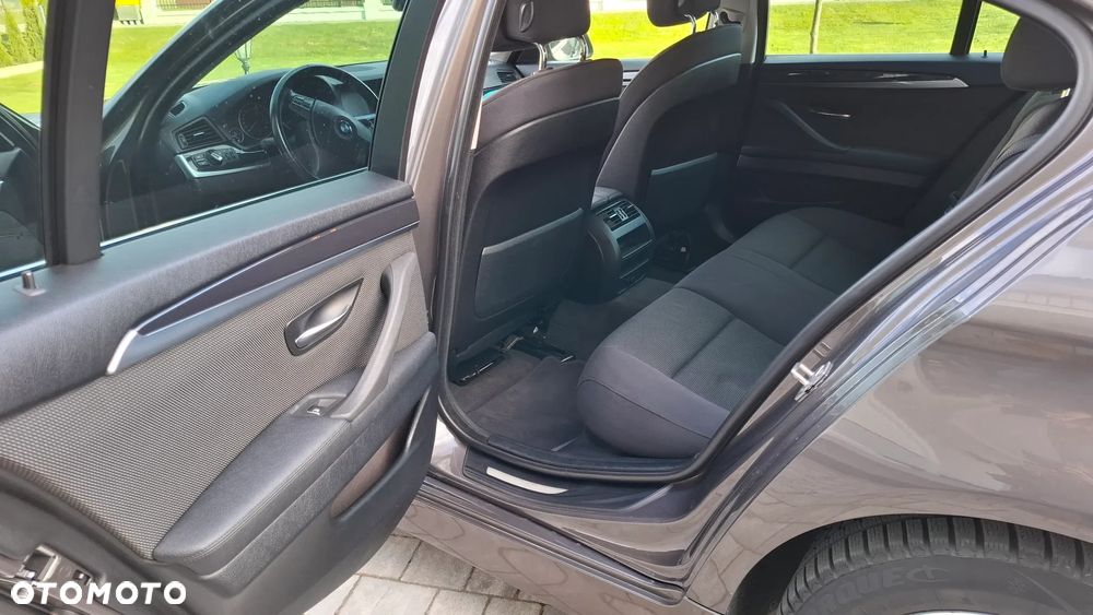 BMW Seria 5 520d - 9