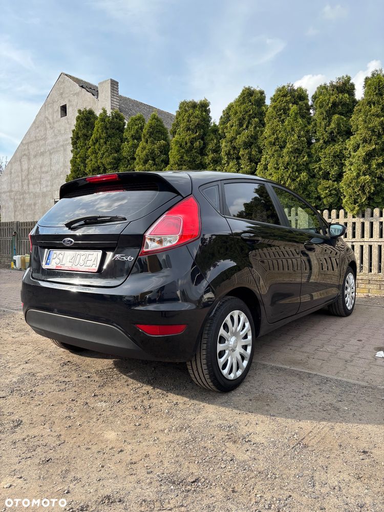 Ford Fiesta - 5