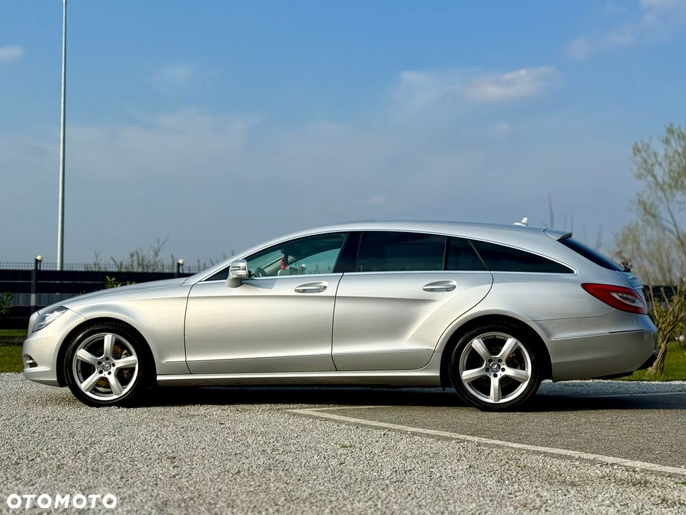 Mercedes-Benz CLS 350 d 4-Matic - 12