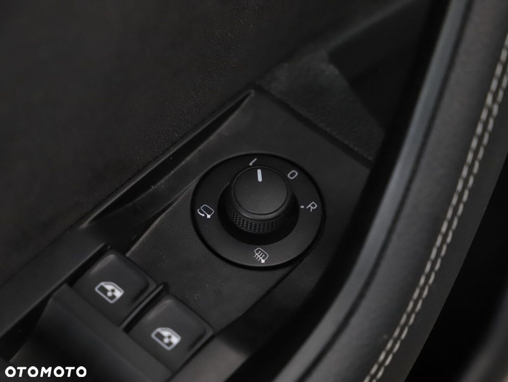 Skoda Superb 2.0 TDI SCR Sportline DSG - 21