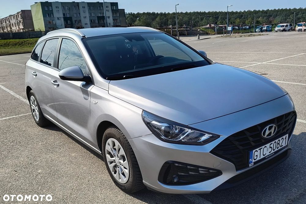 Hyundai i30 1.6 D Classic + - 20