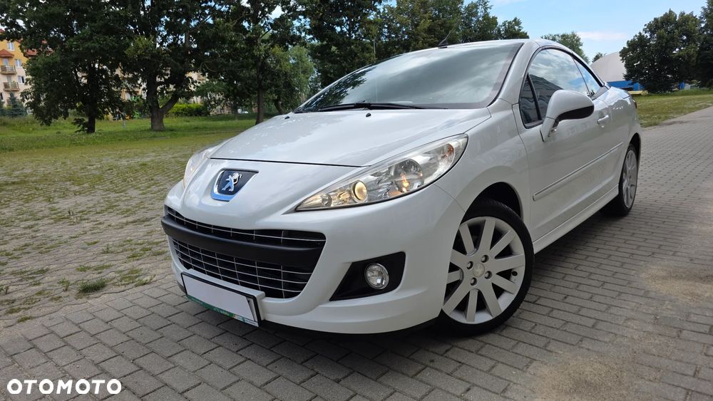 Peugeot 207 - 1