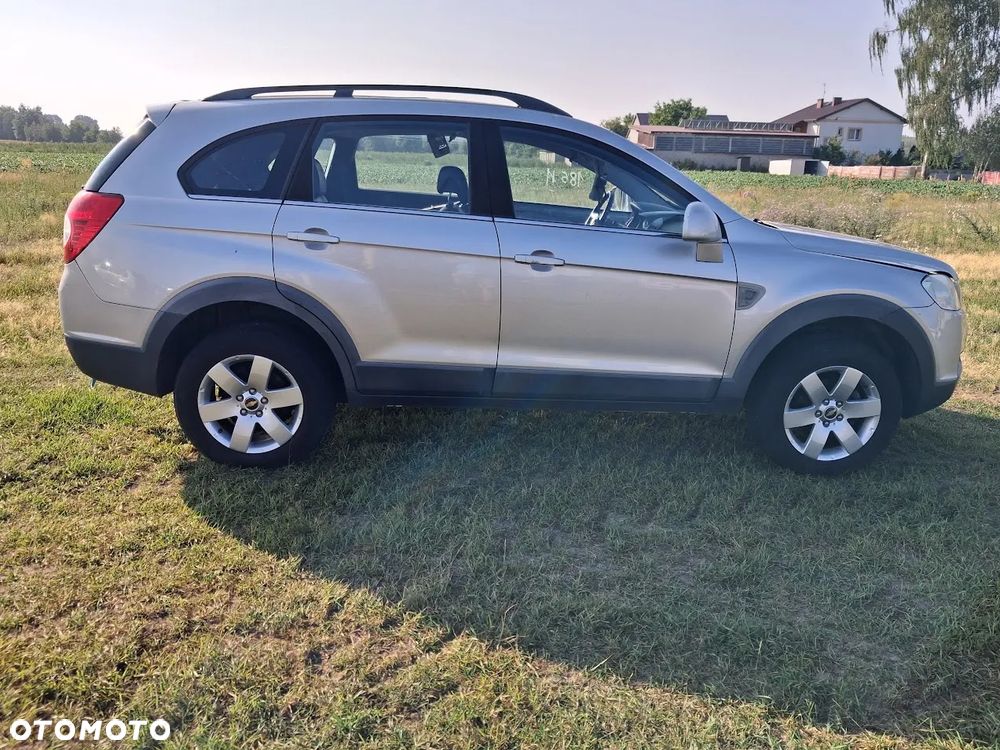 Chevrolet Captiva 2.0 4WD 5 Sitzer Automatik LT - 9