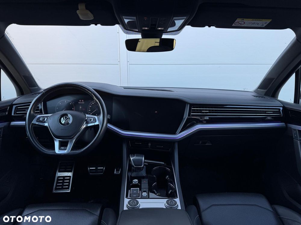 Volkswagen Touareg 3.0 V6 TDI SCR 4Mot R-Line - 9