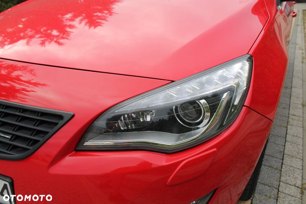 Opel Astra 1.6 Turbo Cosmo - 15