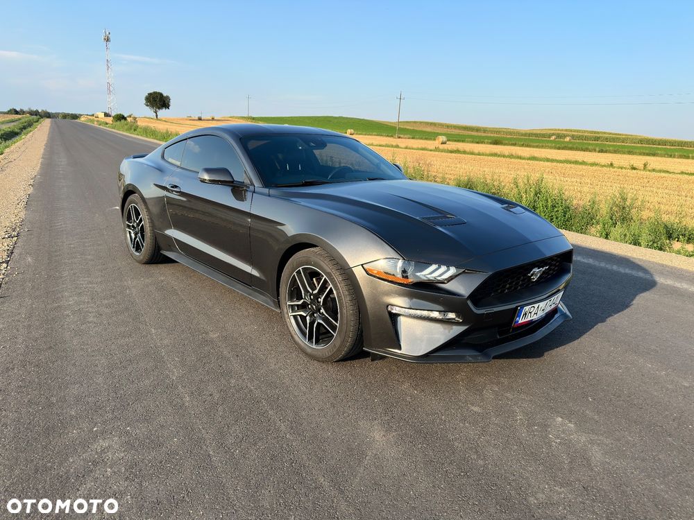 Ford Mustang 2.3 Eco Boost - 1