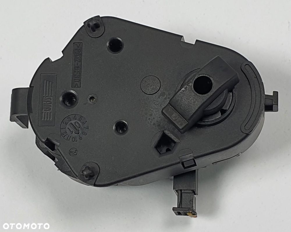 SILNICZEK NAGRZEWNICY BMW 3 E46 6912521 - 2