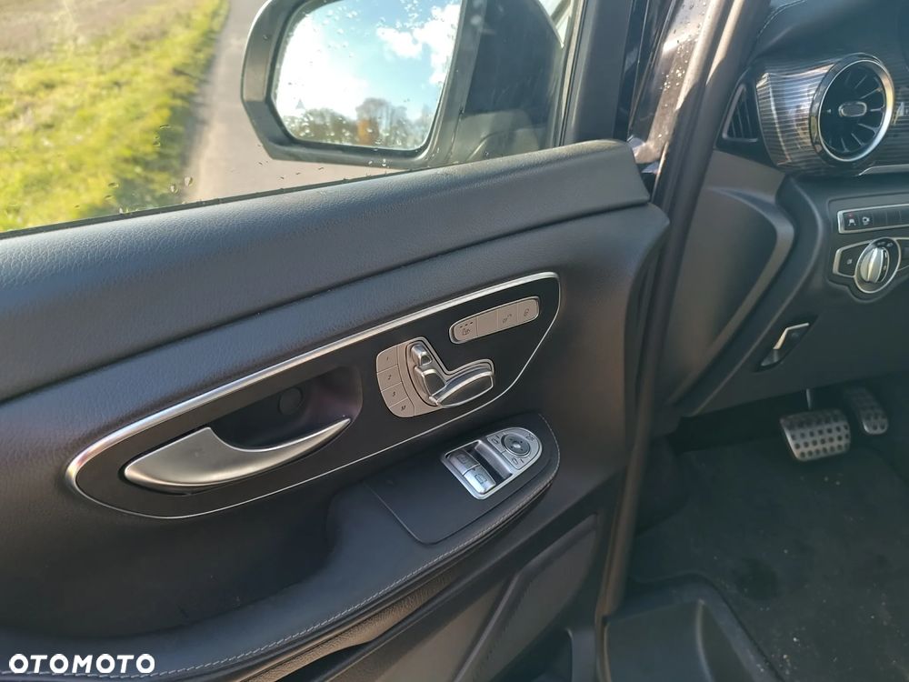 Mercedes-Benz Klasa V 250 d extralang 9G-TRONIC Avantgarde - 8