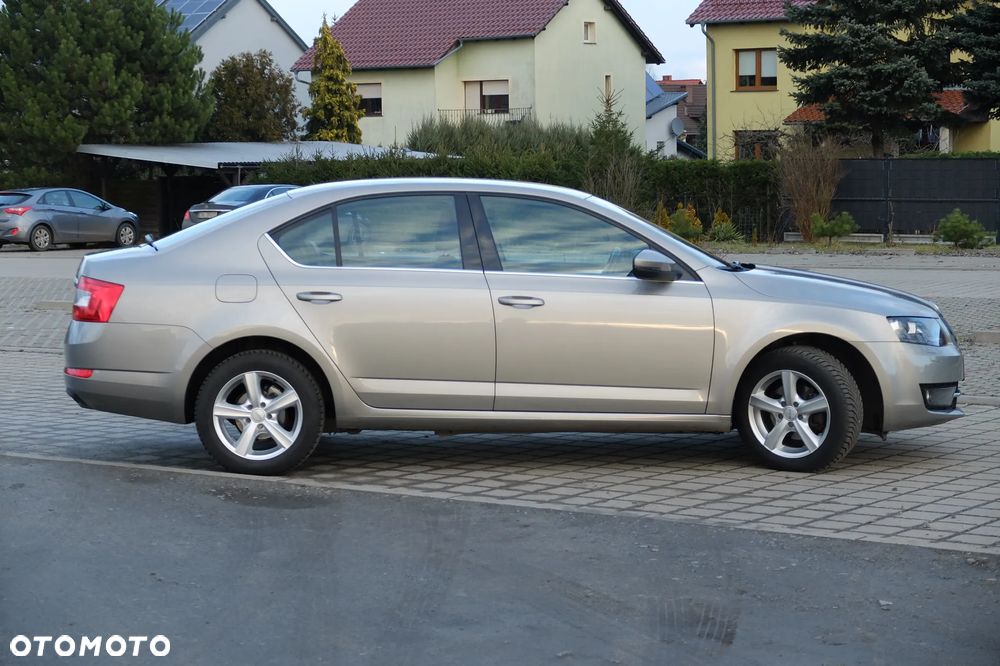 Skoda Octavia 1.4 TSI Elegance - 4