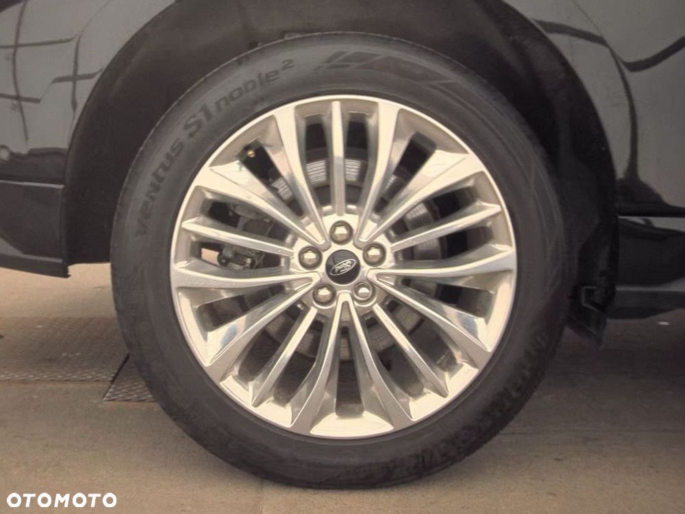 Ford Edge - 9