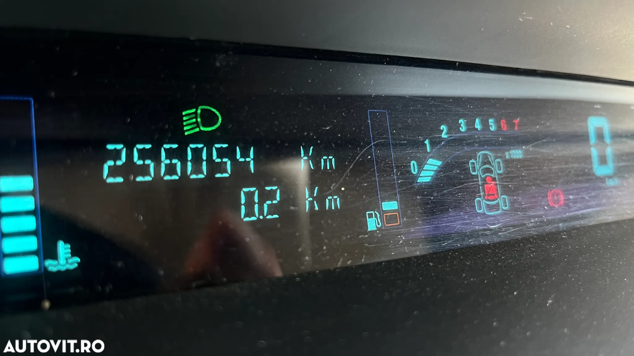 Renault Scenic 2.0 16V Dynamique - 9