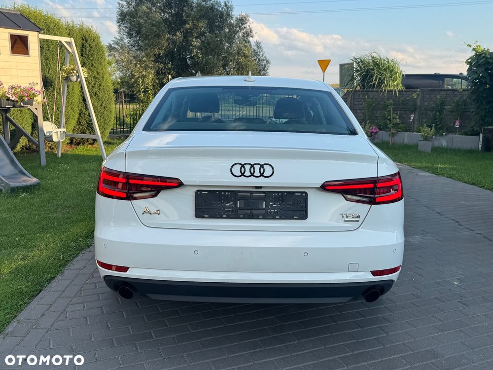 Audi A4 Limousine 2.0 TFSI ultra S tronic - 21
