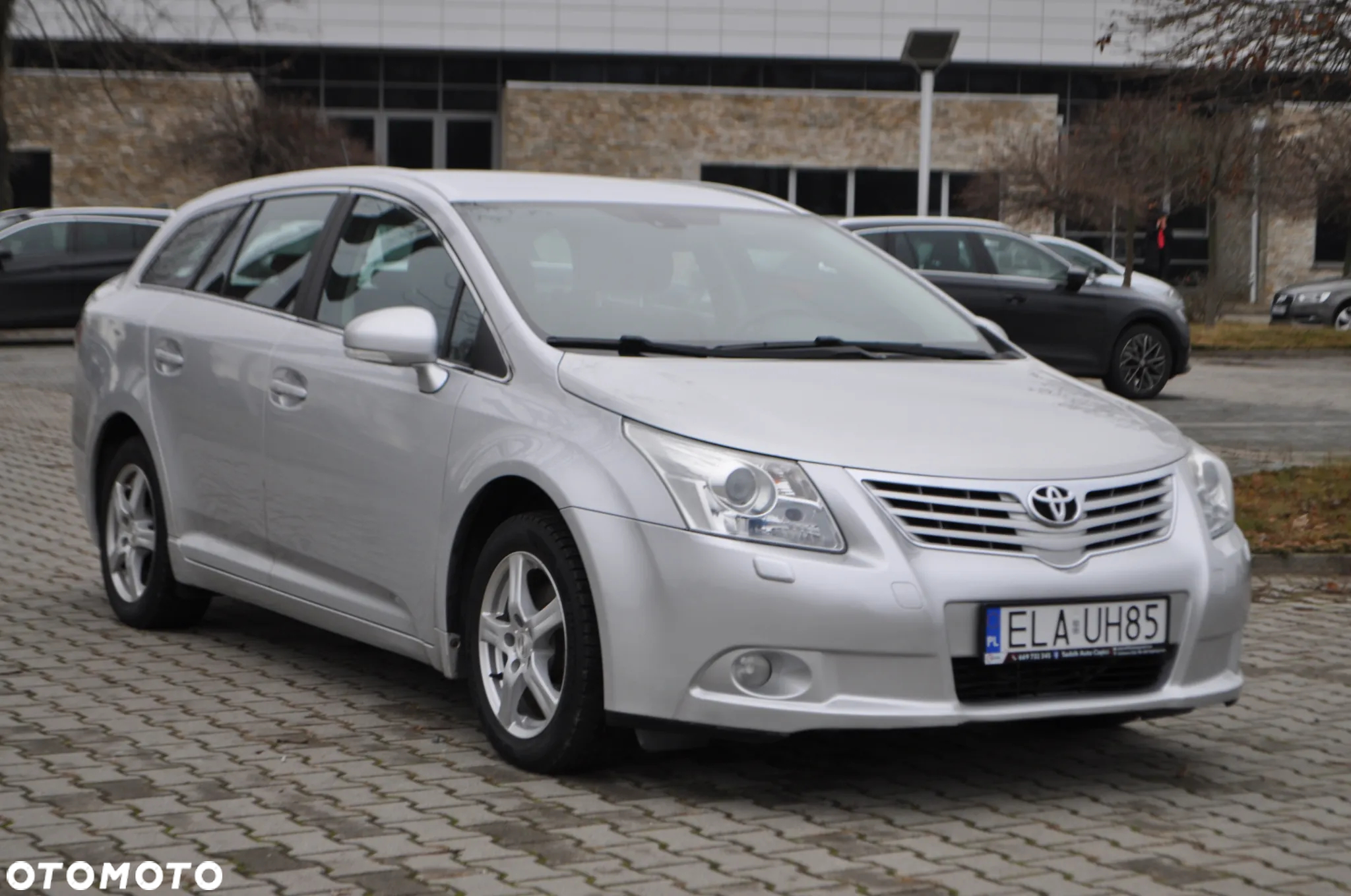 Toyota Avensis 1.8 Active - 4