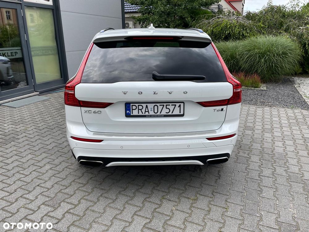 Volvo XC 60 T6 AWD Geartronic RDesign - 5