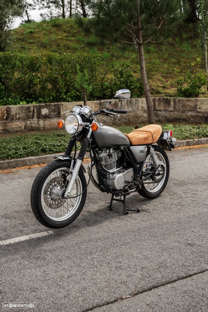 Yamaha SR 400 - 1