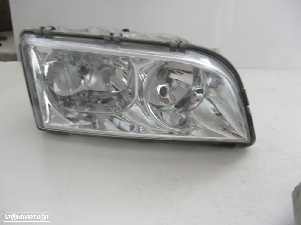 Farol Optica Volvo S40 V40 2001 esquerdo direito - 4