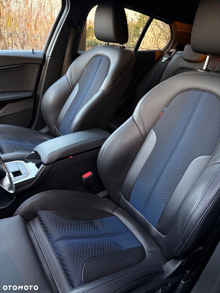 BMW Seria 1 118i M Sport - 9