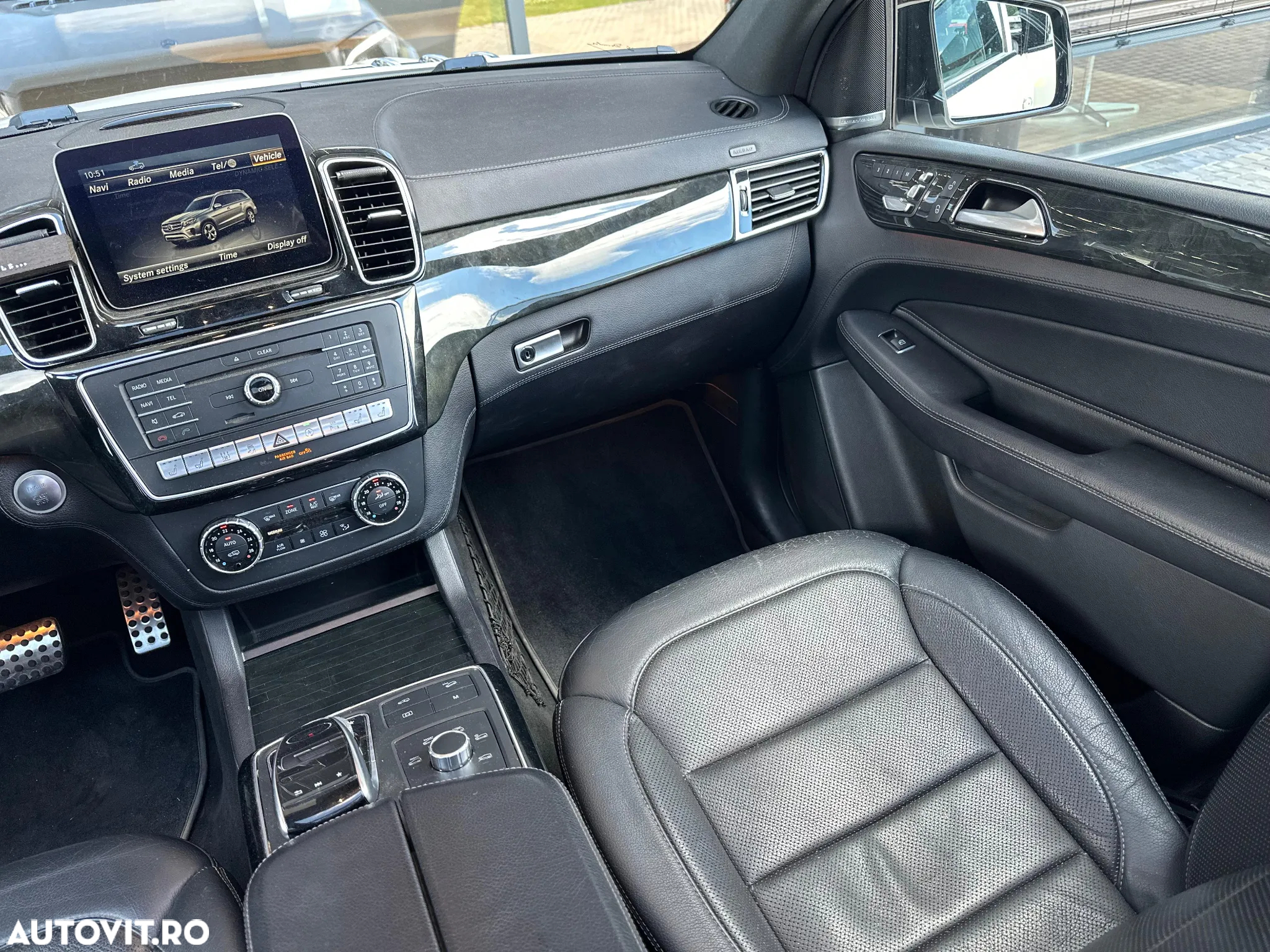 Mercedes-Benz GLS 400 4MATIC Aut - 17