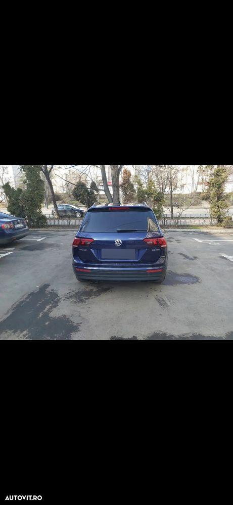 Volkswagen Tiguan - 4