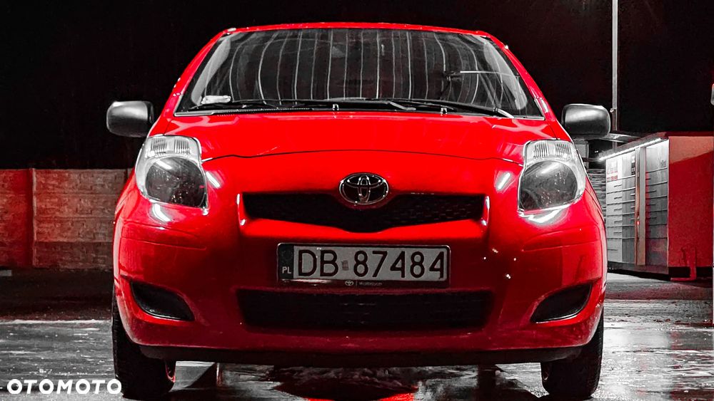 Toyota Yaris 1.0 Entry - 1