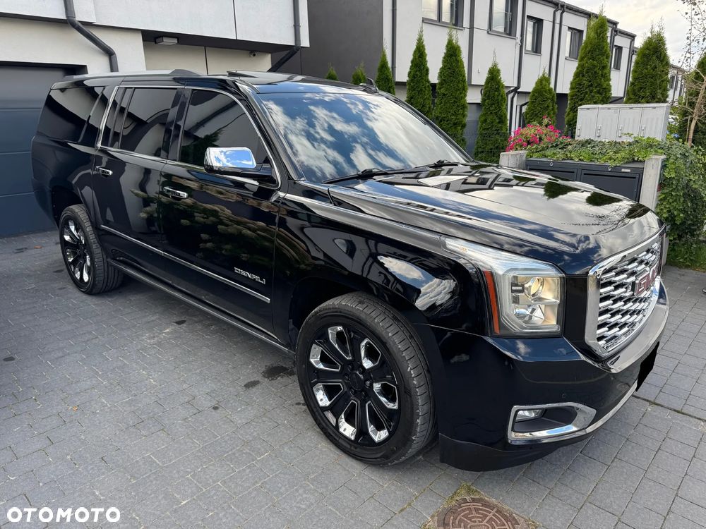 GMC Yukon - 5