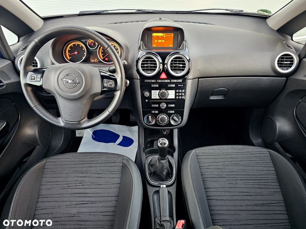 Opel Corsa 1.2 Cosmo - 6