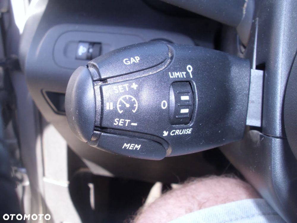 Toyota Proace City Verso Long 1.5 D-4D Family - 11