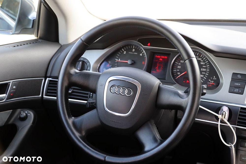 Audi A6 Avant - 30