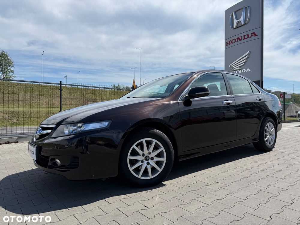 Honda Accord 2.0 Comfort - 12