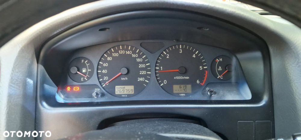 Toyota Avensis 2.0 TD Terra - 20