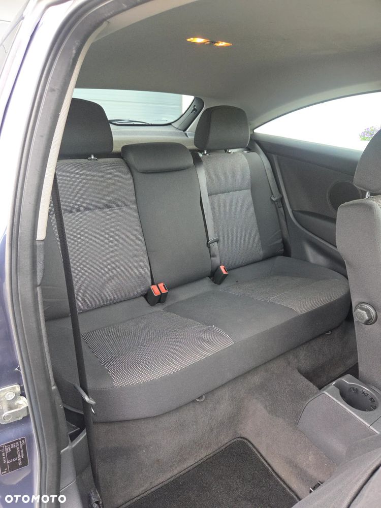 Opel Astra 1.8 Sport - 27