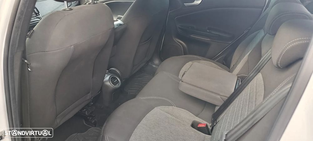 Alfa Romeo Giulietta 1.6 JTDM Sport - 10