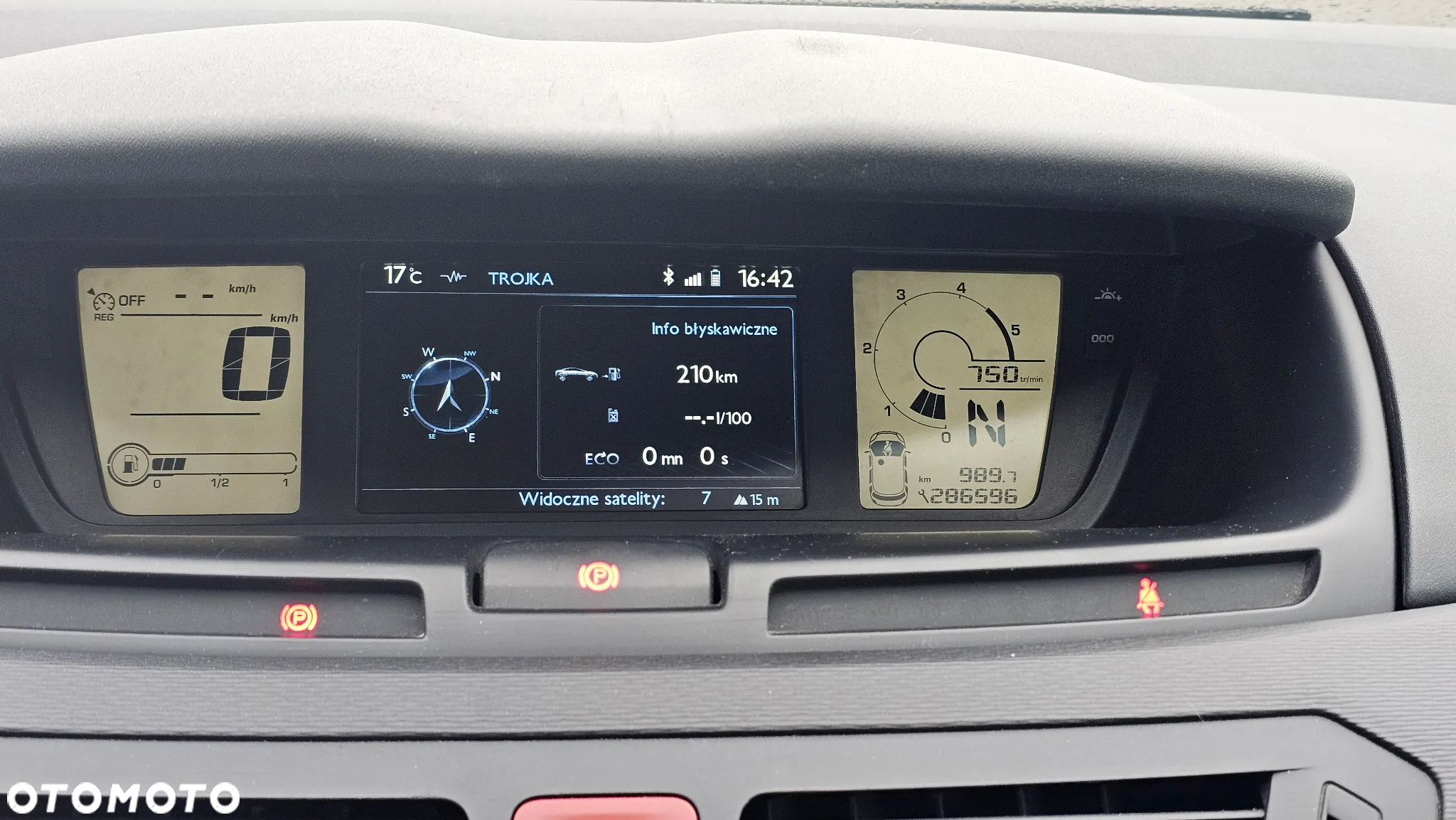 Citroën C4 Grand Picasso 1.6 HDi Equilibre Navi Pack MCP - 7