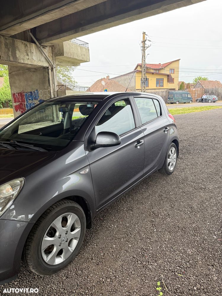 Hyundai i20 1.2 L FVM Classic - 3