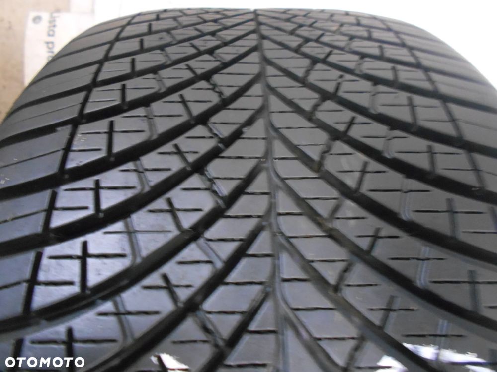 OPONA POJEDYNKA 255/40R19 GOODYEAR VECTOR 4 SEASONS GEN3 DOT 0723 8MM - 2