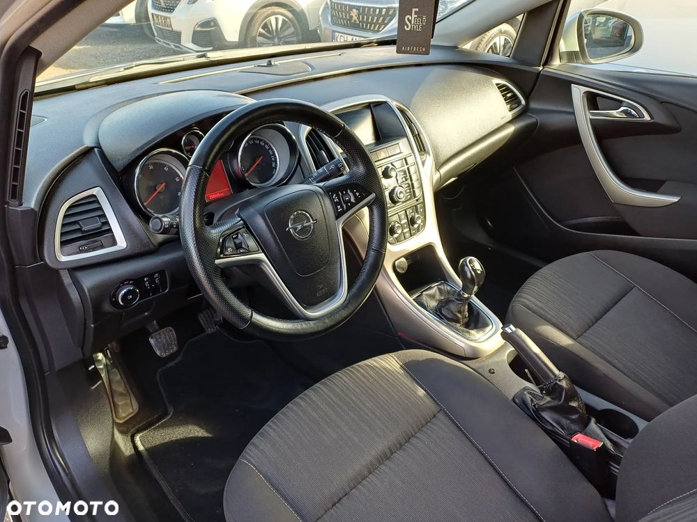 Opel Astra 1.7 CDTI DPF Design Edition - 14