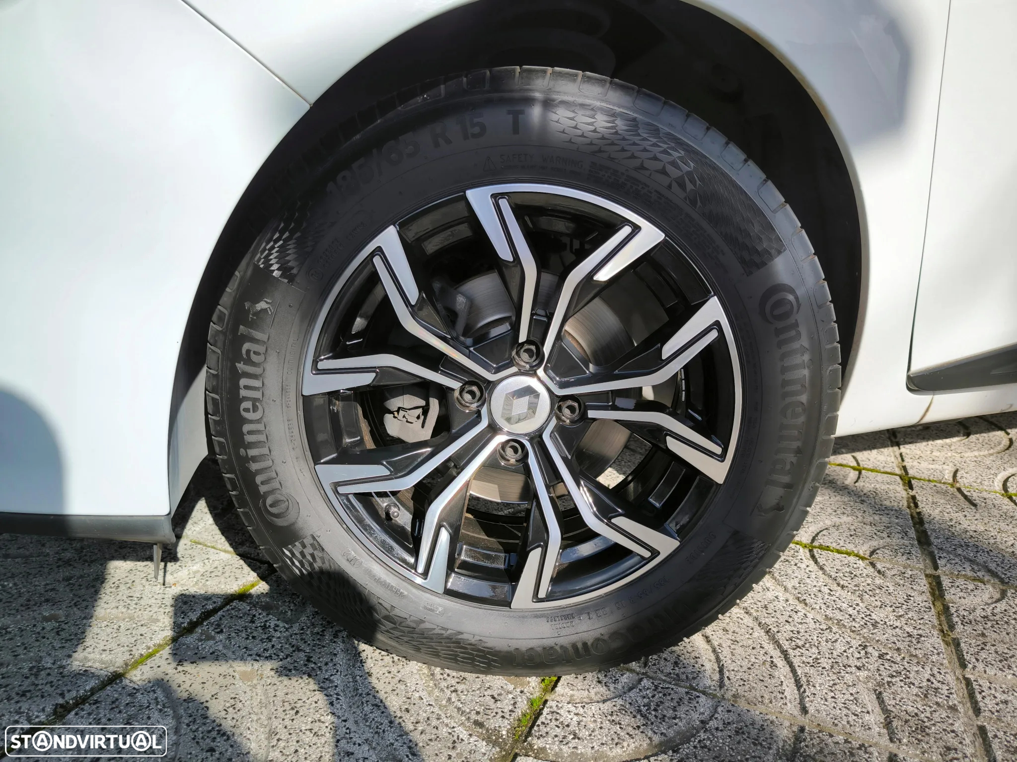 Renault Clio Sport Tourer 1.5 dCi Confort - 14