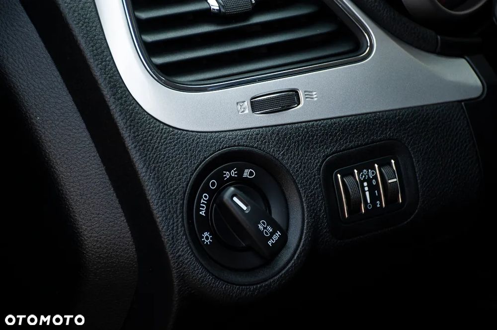 Fiat Freemont 2.0 Multijet Urban AWD - 26