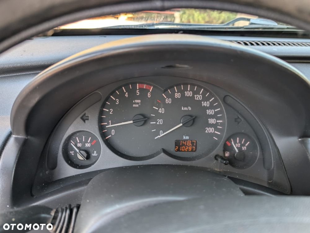 Opel Combo C - 17
