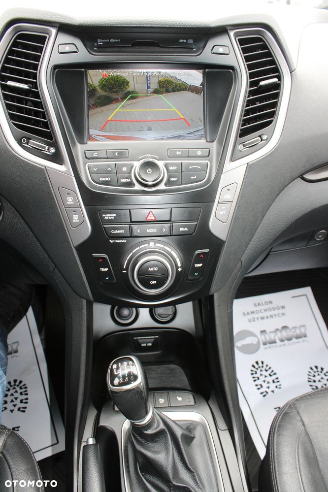 Hyundai Santa Fe 2.2 CRDI Premium - 27